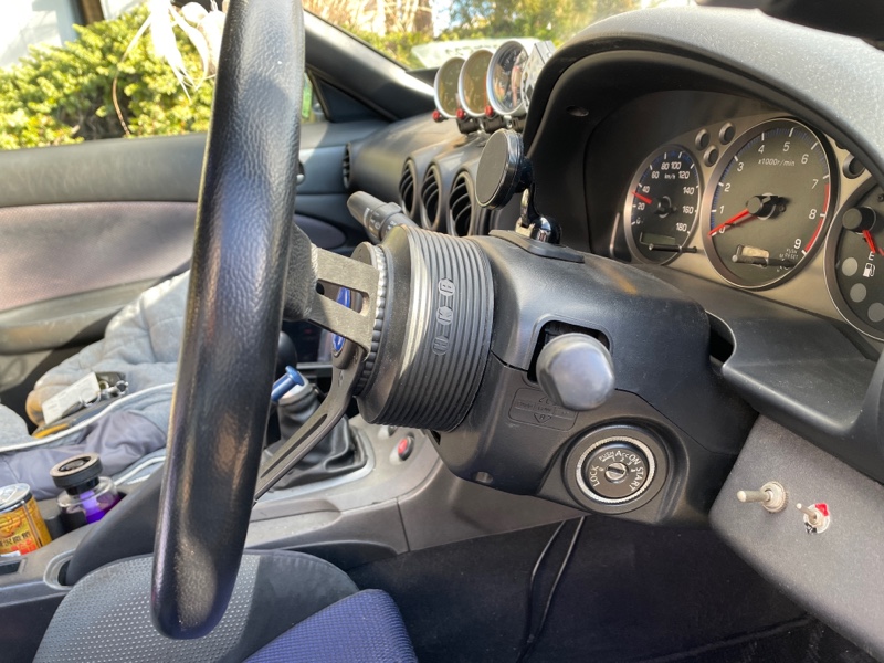 NRG製ショートボスSRK-140HとクイックリリースSRK-200BL取り付け Part