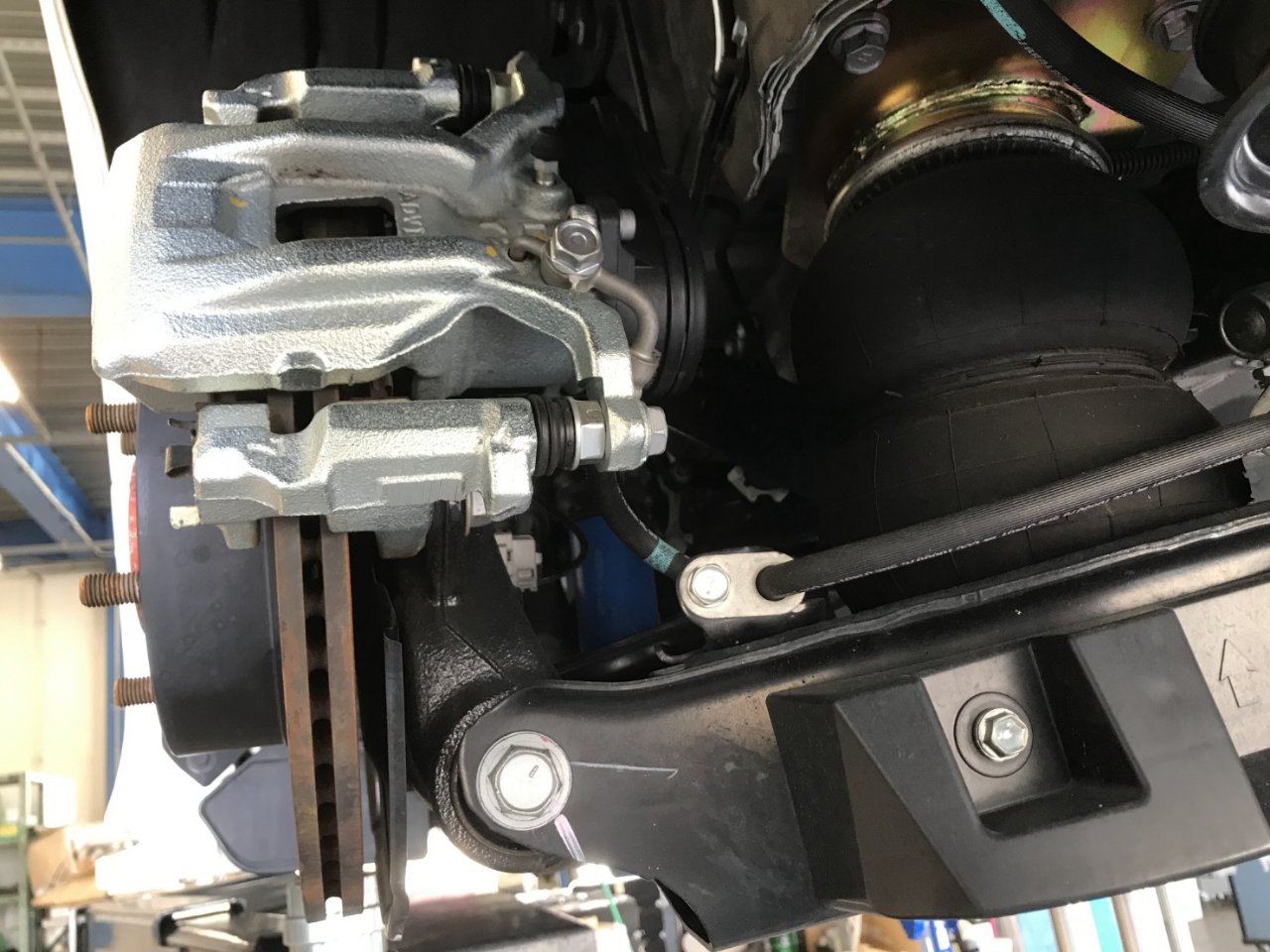 BEST STYLE リア スライドキャンバーキット取付🔧（トヨタ