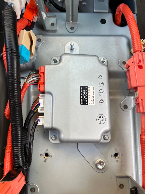 ボルテージセンサー交換（トヨタ エスティマハイブリッド・20系）by