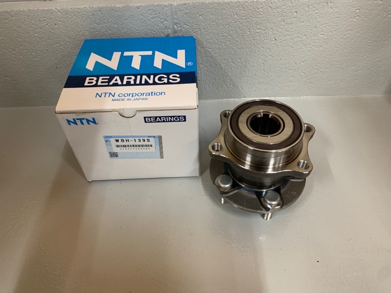 リアハブベアリング交換（トヨタ 86・ZN6）by どっしーー - みんカラ