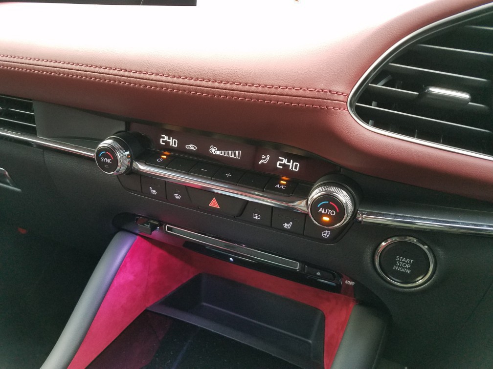 エアコンからの異音について（マツダ MAZDA3 ファストバック・BP）by