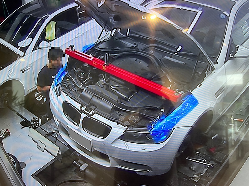 エンジンマウント交換（BMW M3 クーペ・E92）by JJ. - みんカラ