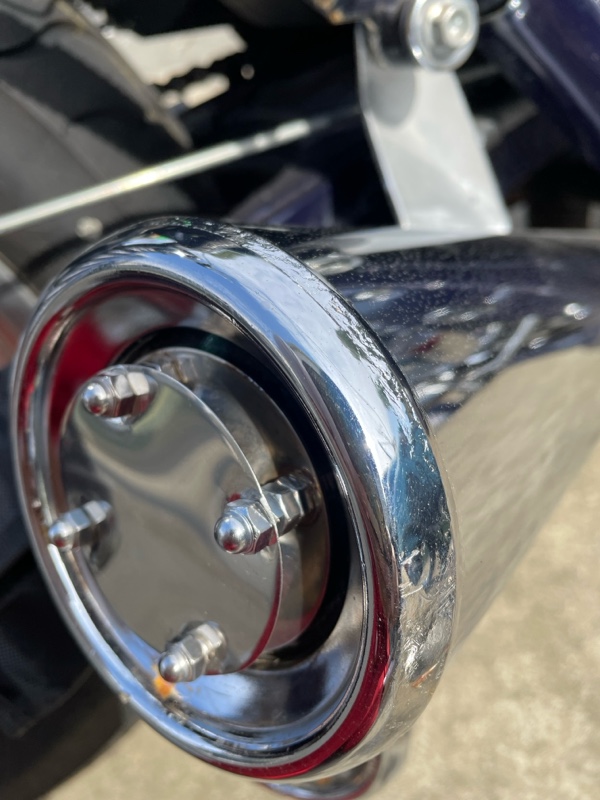 純正マフラーでスパトラ風（ホンダ V-TWIN マグナ）by TTさんとマグ