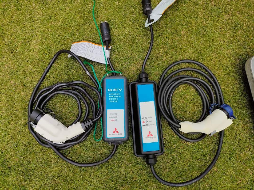 ☆りか坊☆三菱 アイミーブ純正 充電ケーブル 200V ☆りか坊☆三菱