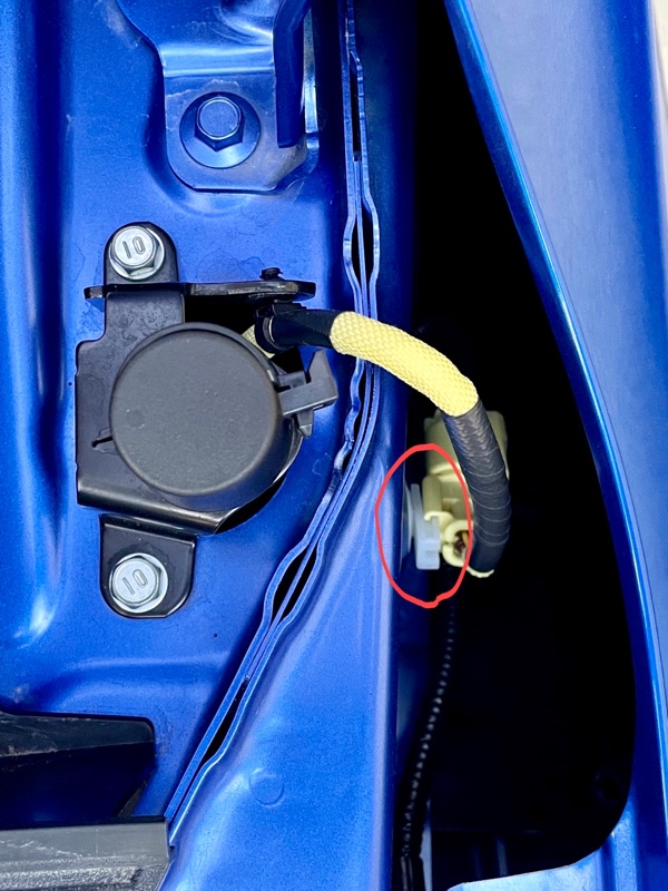 ポップアップフードキャンセラー取り付け（ホンダ シビック