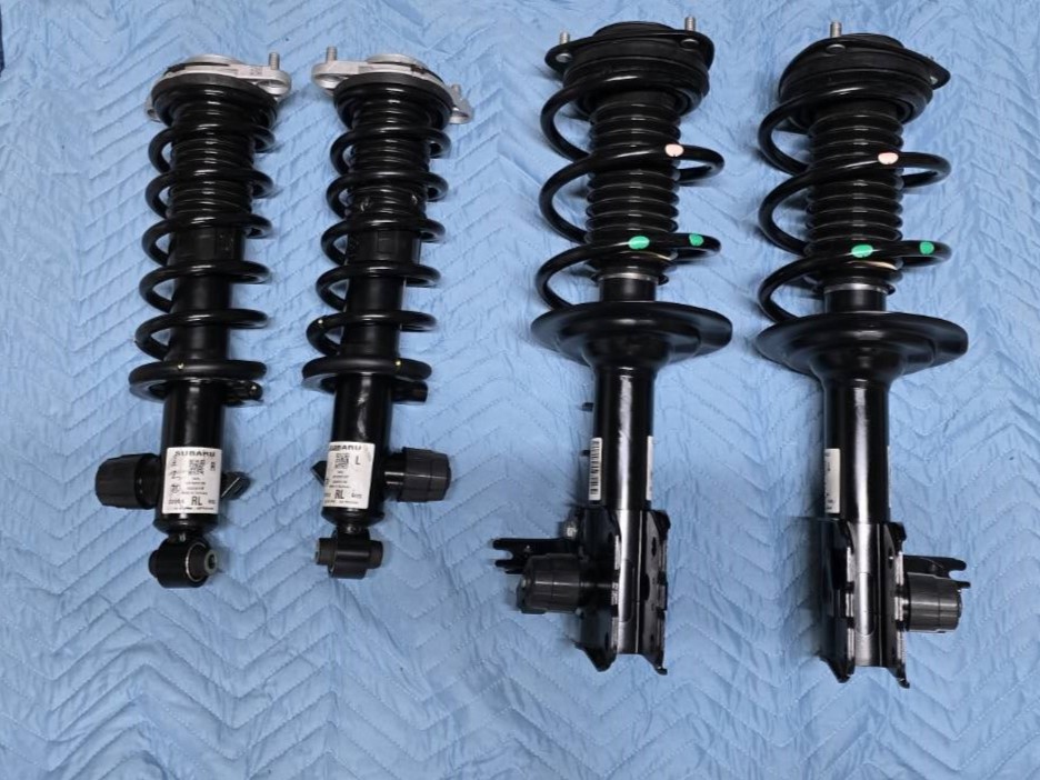 C型サスへ交換（スバル レヴォーグ・VN）by Ruthless - みんカラ