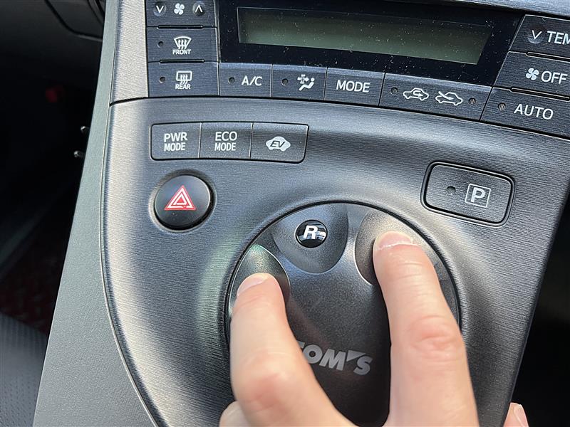 TOM'S シフトポジションスイッチ プリウス ZVW30 (55404-TZW32 TOM