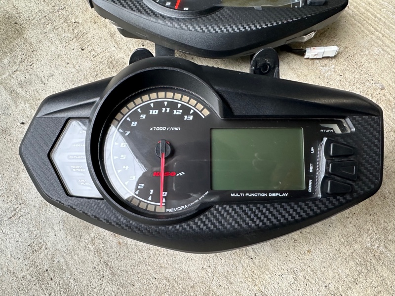 4型シグナス タケガワメーター取り付け（ヤマハ シグナスX SR）by