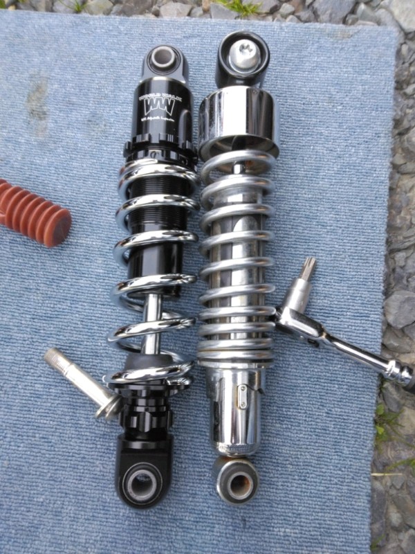 ハーレー スポーツスター プレミアム サスペンション XL883 XL1200