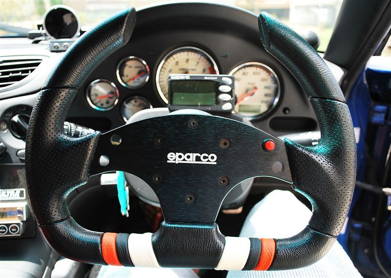 STEERING WHEEL TUNING L550 MONZA sparco(スパルコ)のステアリングの