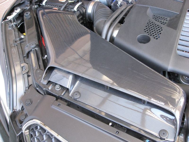 カーボンエアインテークダクト HKS(エッチケーエス)のエアダクト