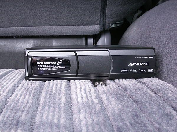 DHA-S690 ALPINE(アルパイン)のチェンジャーの口コミ・パーツレビュー