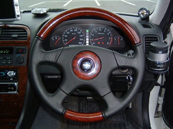 OLYMPIC3 momo(モモ)のステアリングの口コミ・パーツレビュー｜みんカラ