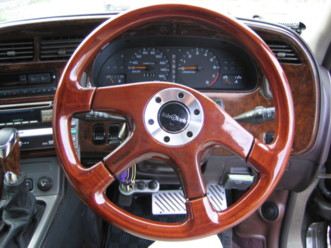 ドルチェ4S italvolanti(イタルボランテ)のステアリングの口コミ