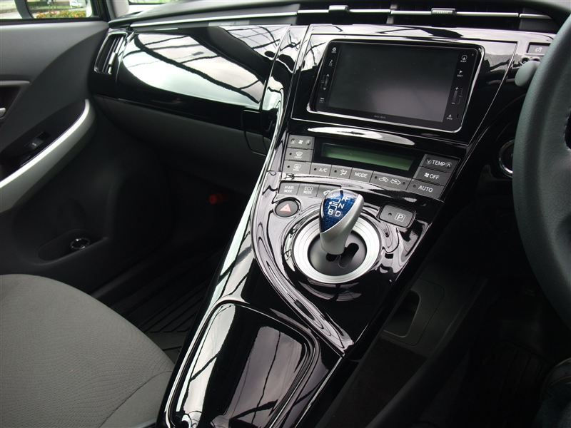 FLEDERMAUS インテリアパネル ピアノブラック のパーツレビュー