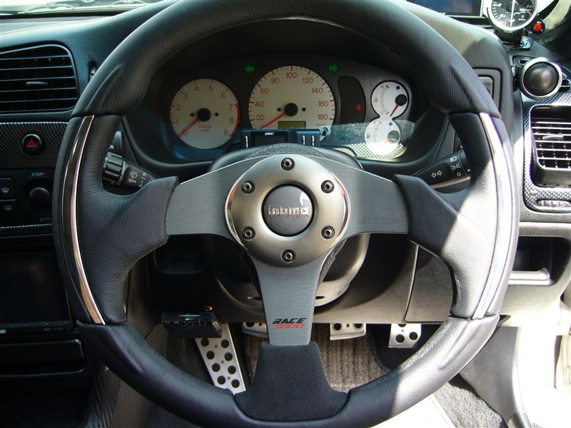 momo RACE 3000 のパーツレビュー | ランサーエボリューション(えぼ