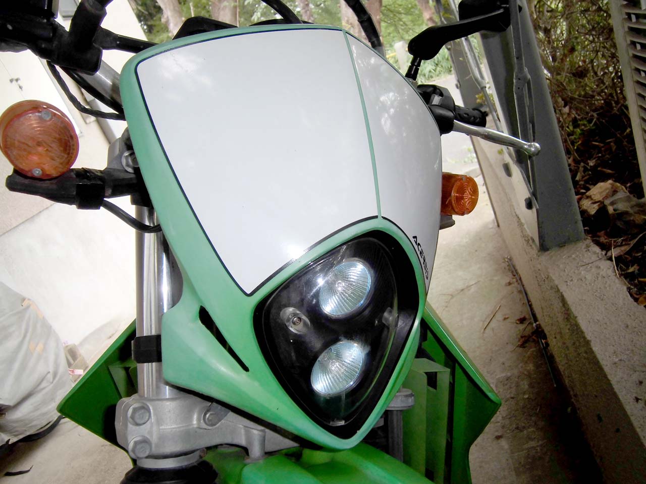 アチェルビス ヘッドライトカウル のパーツレビュー | KDX-220SR(momo