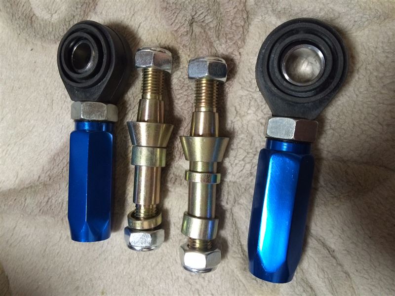 ノーブラ(ノーブランド) ピロ タイロッドエンド のパーツレビュー