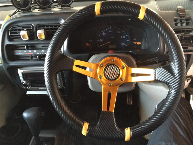 不明 35Φディープコーン3スポークステアリング カーボンタイプ の