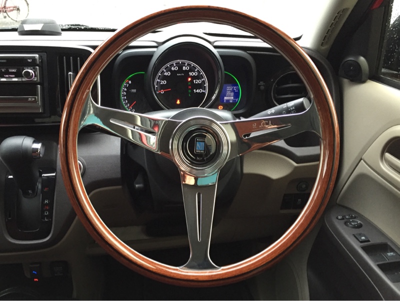 NARDI CLASSIC WOOD ウッド＆ポリッシュスポーク のパーツレビュー | N