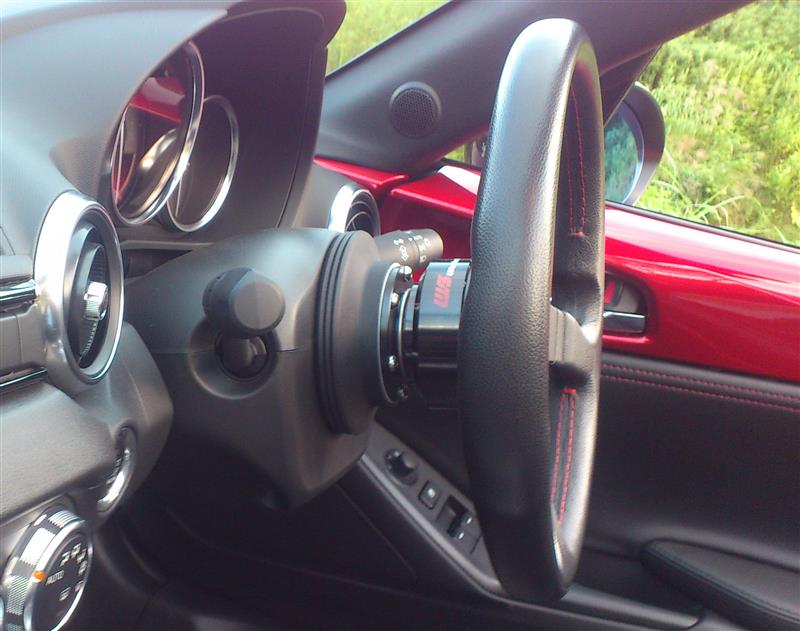 Works Bell ラフィックス専用ショートボスキット のパーツレビュー