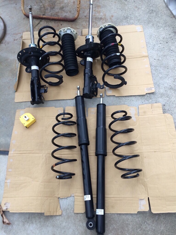 ホンダ(純正) GE8 中期? RS ダンパー&スプリング のパーツレビュー