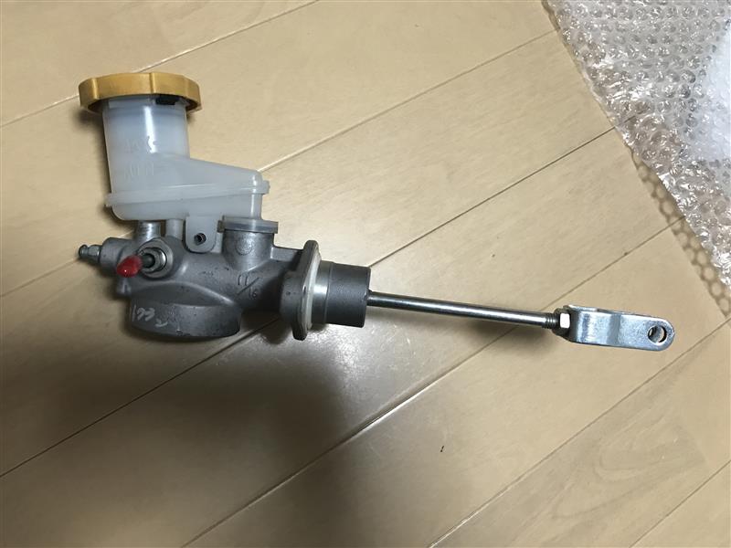 スバル(純正) GRB クラッチマスターシリンダー のパーツレビュー