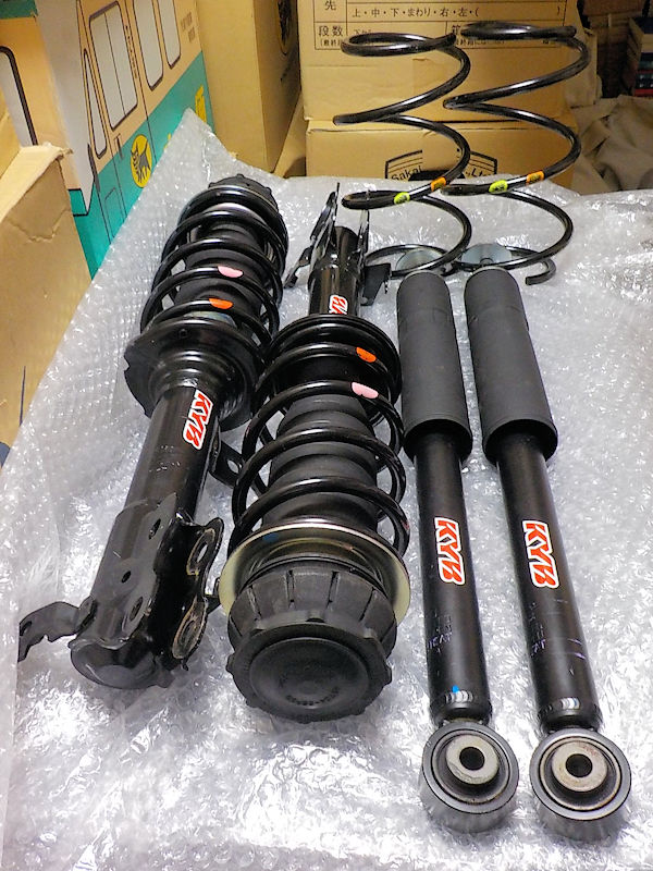 スズキ(純正) HA36S アルトワークス 4WD 用 サスペンションセット の