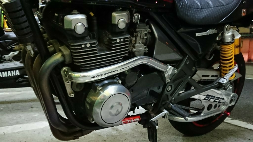 ACTIVE ゼファー400/χ用サブフレーム のパーツレビュー | ゼファーχ(け