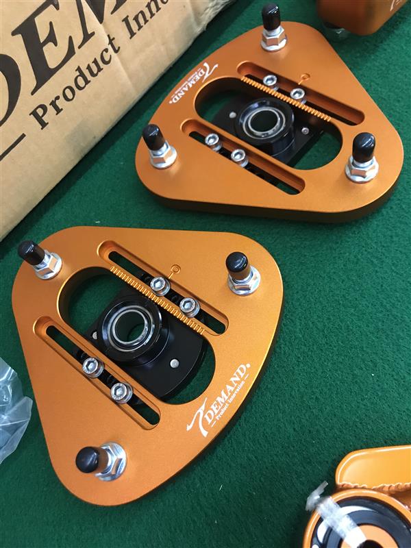 T-DEMAND スライドピロアッパーマウント のパーツレビュー | プリウス