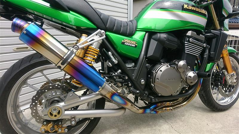 MAVERICK Mv97 MODEL 汎用サイレンサー のパーツレビュー | ZRX1200