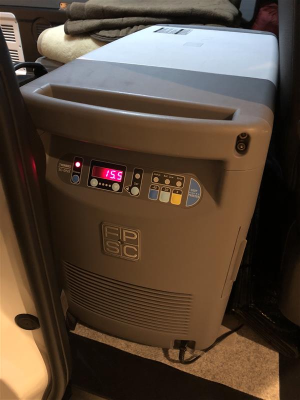 TWINBIRD SC-DF25 ディープフリーザー25L (ポータブル低温保冷庫) の