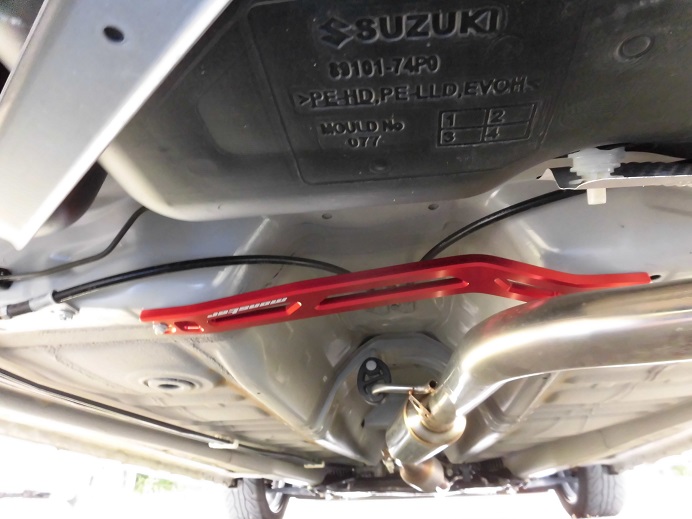 MONSTER SPORT フレームブレースセンター のパーツレビュー | アルト