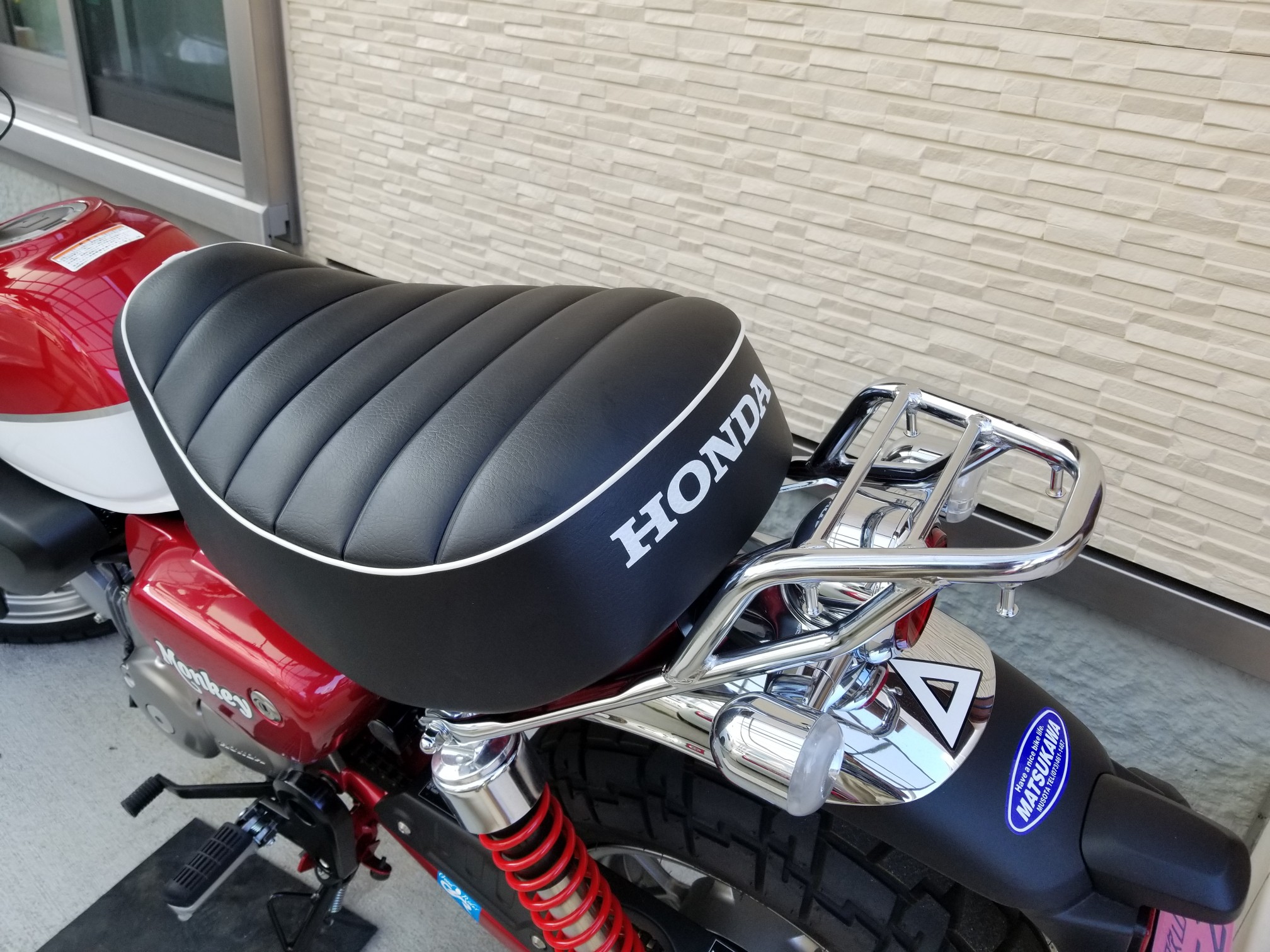 ホンダ(純正) 純正リアキャリア のパーツレビュー | モンキー125(けん