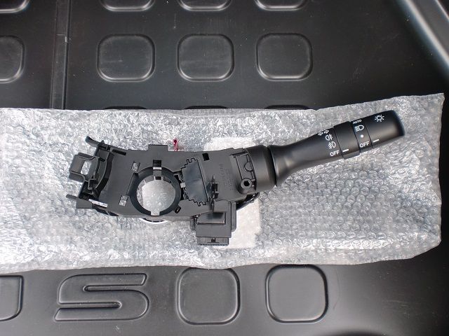 トヨタ純正 ディマースイッチ（寒冷地用） のパーツレビュー