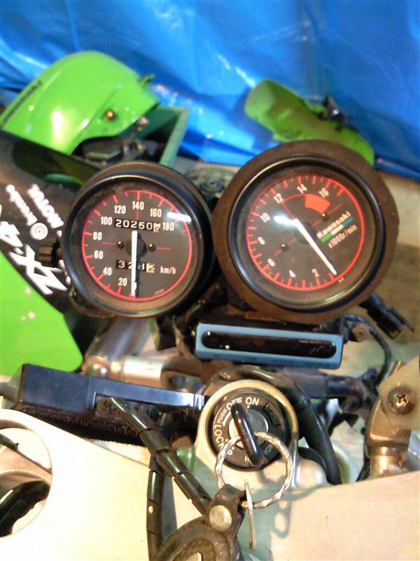 カワサキ 純正タコメーター のパーツレビュー | ZXR400(智也) | みんカラ