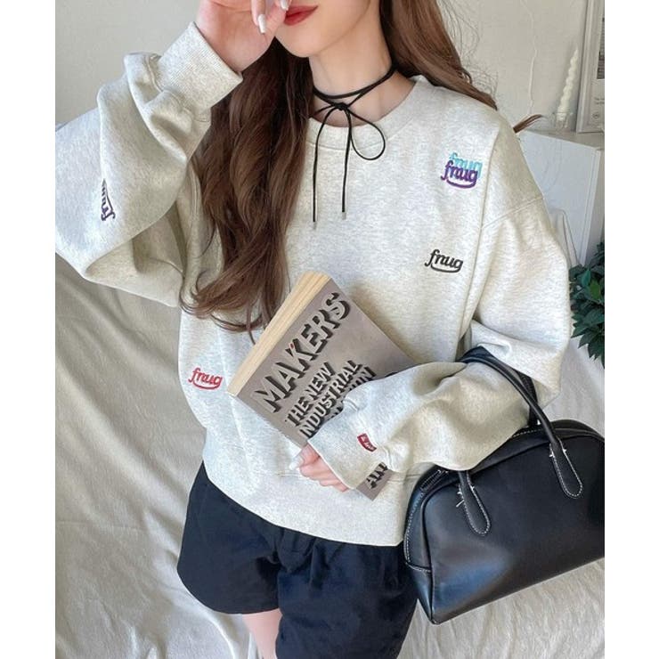 Javaジャバコラボ》着るだけで今っぽさ叶う。ランダム刺繍クロップド丈