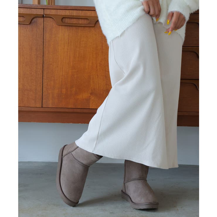 24年秋冬再販】軽量 ボリュームファー ショート丈 ムートンブーツ[品番