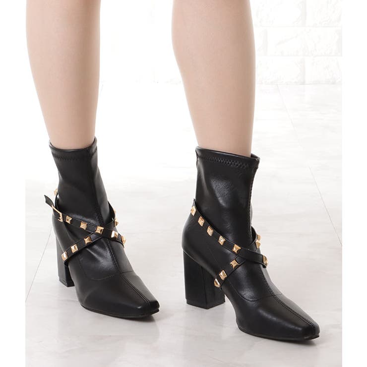 スタッズクロスベルトチャンキーショートブーツ[品番：LCLW0004886