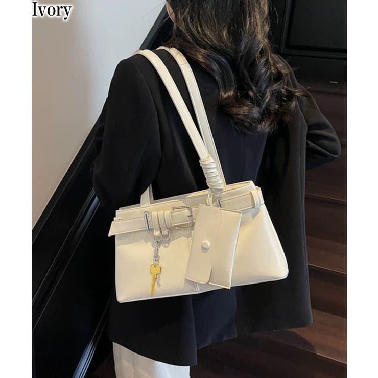 キーチャーム+ミニポーチ付き 長ショルダー 横長バッグ[品番