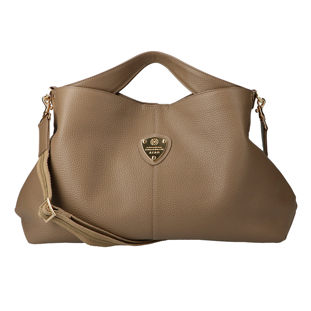 持てば感動！格上げバッグ】ATAO永遠の定番！elvy+(エルヴィプラス