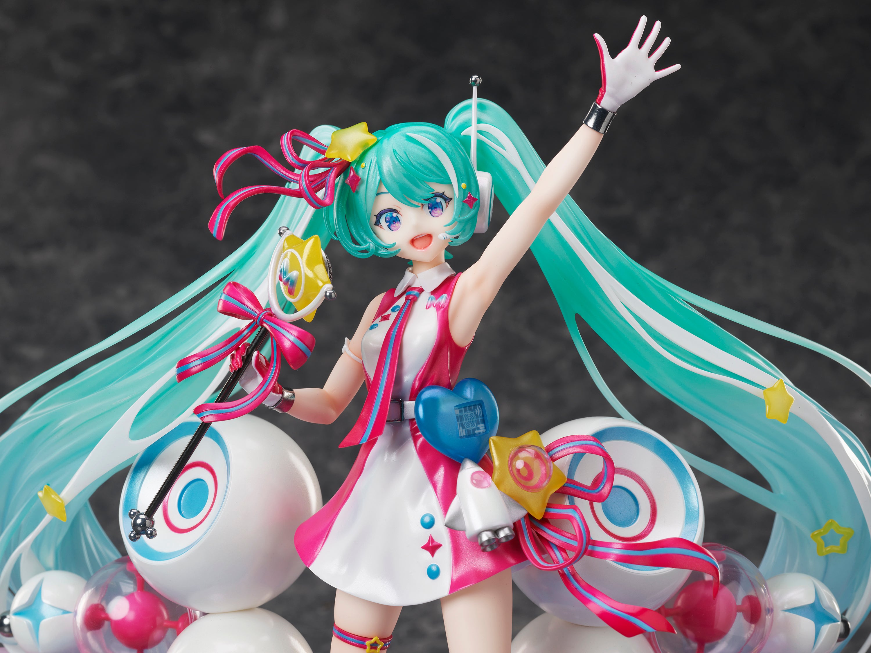 初音ミク「マジカルミライ」10th Anniversary Ver. 1/7スケール
