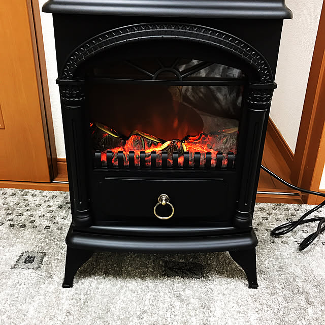 ニトリ暖炉型ファンヒーターのおすすめ商品とおしゃれな実例