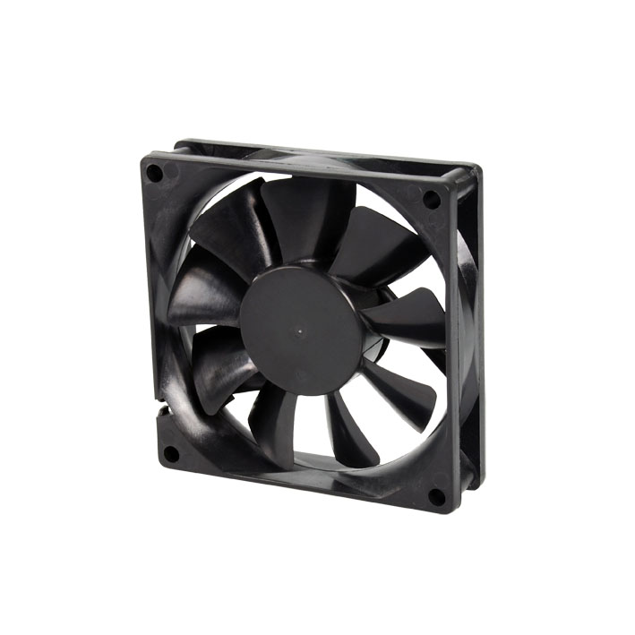 TITAN 80mm x 80mm x 20mm DC冷却ファン | 高性能産業用換気ソリューション