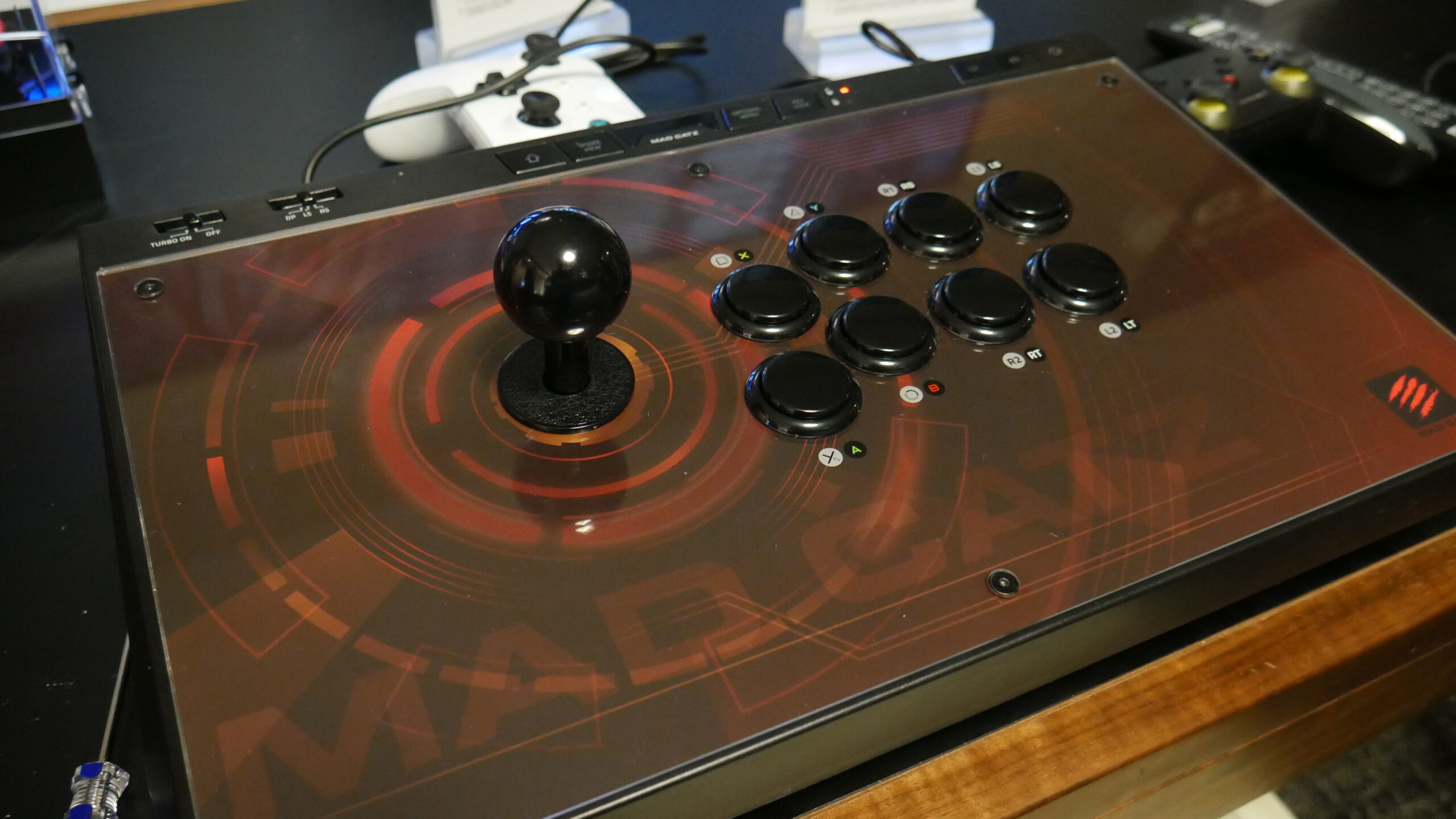 MadCatz EGO Arcade Stick Marks Return to the Tournament Scene