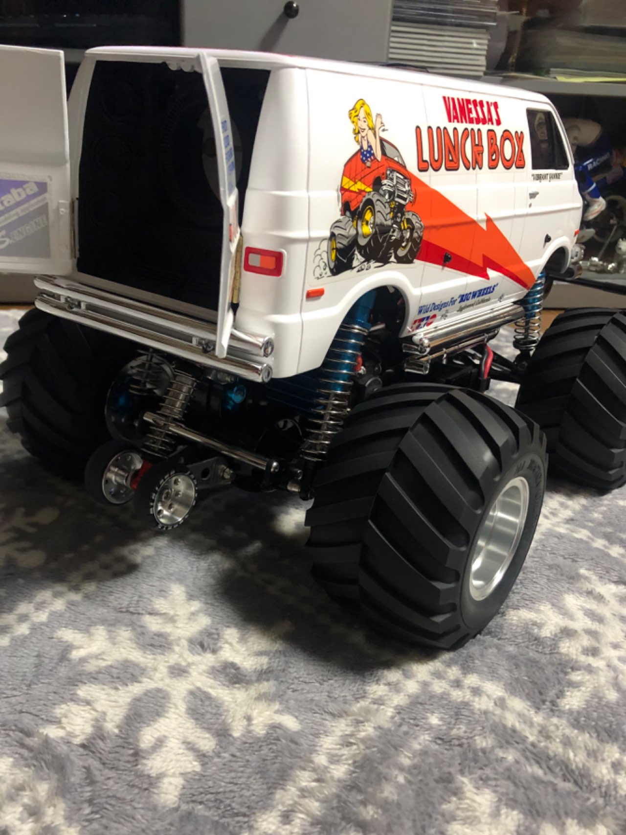 1/12 電動RC組立キット ランチボックス【58347】 | タミヤ | タミヤ