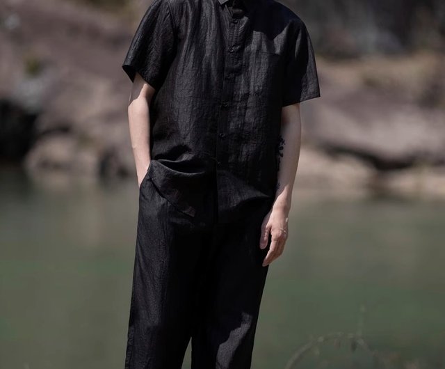 送料無料】新中国風ミニマリスト 黒亀香雲紗半袖シルクシャツ