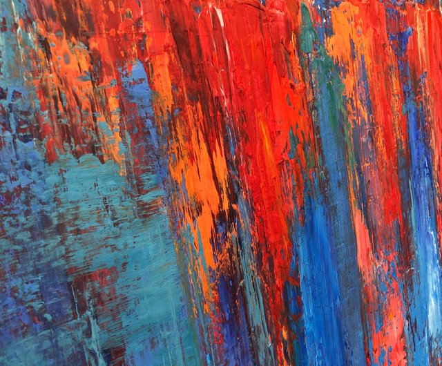 スペイン 大胆な赤と青の色調で描かれたダイナミックな抽象表現主義の