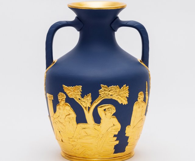 台湾 Wedgwood レア 1976年 金彩陶磁器 ハンドメイド ポートランドの壺