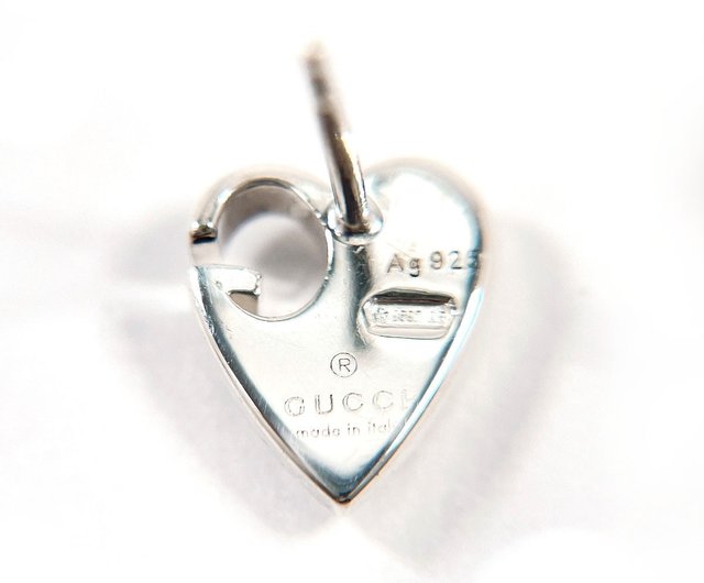 送料無料】【日本直送 中古美品】グッチ GUCCI ピアス ハート Gロゴ